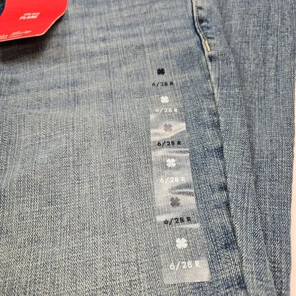 Lucky Brand Low Rise Flare Denim Blue Jeans Womens Size 6/28 R NWT - Picture 7 of 11